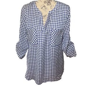 Skies are Blue Women’s Blue and White Gingham V Neck Blouse Roll Tab 3/4 Sleeves